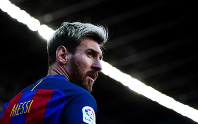 BET5体育讨论-罗伯逊被球迷票选为队内最拼球员